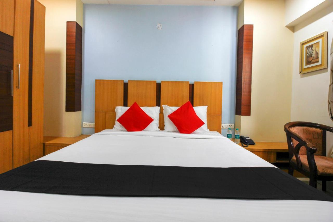 Capital O 66968 Haveli The Landmark Hotel Warangal Esterno foto